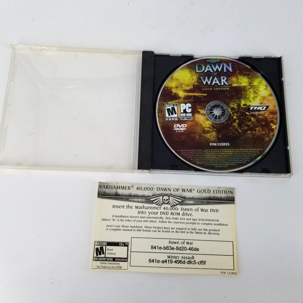 Warhammer 40K 40,000 Dawn of War Gold Edition Windows PC DVD CD Rom Game Fantasy